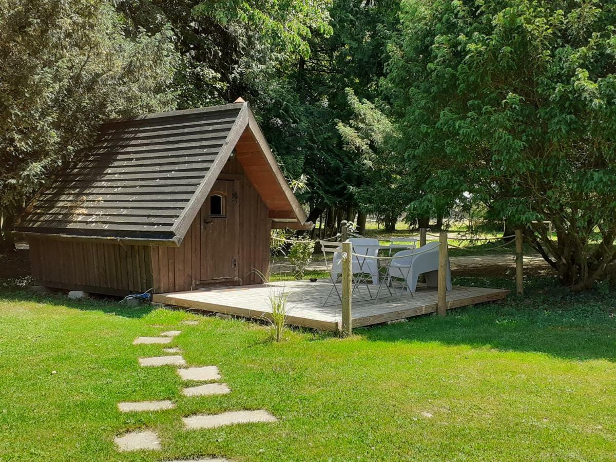 Cabane Aligote Saint-Albain Exterior foto
